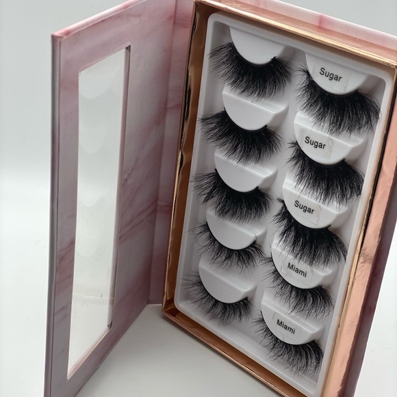 Accessories - ✨BRAND NEW FALSE EYELASHES✨